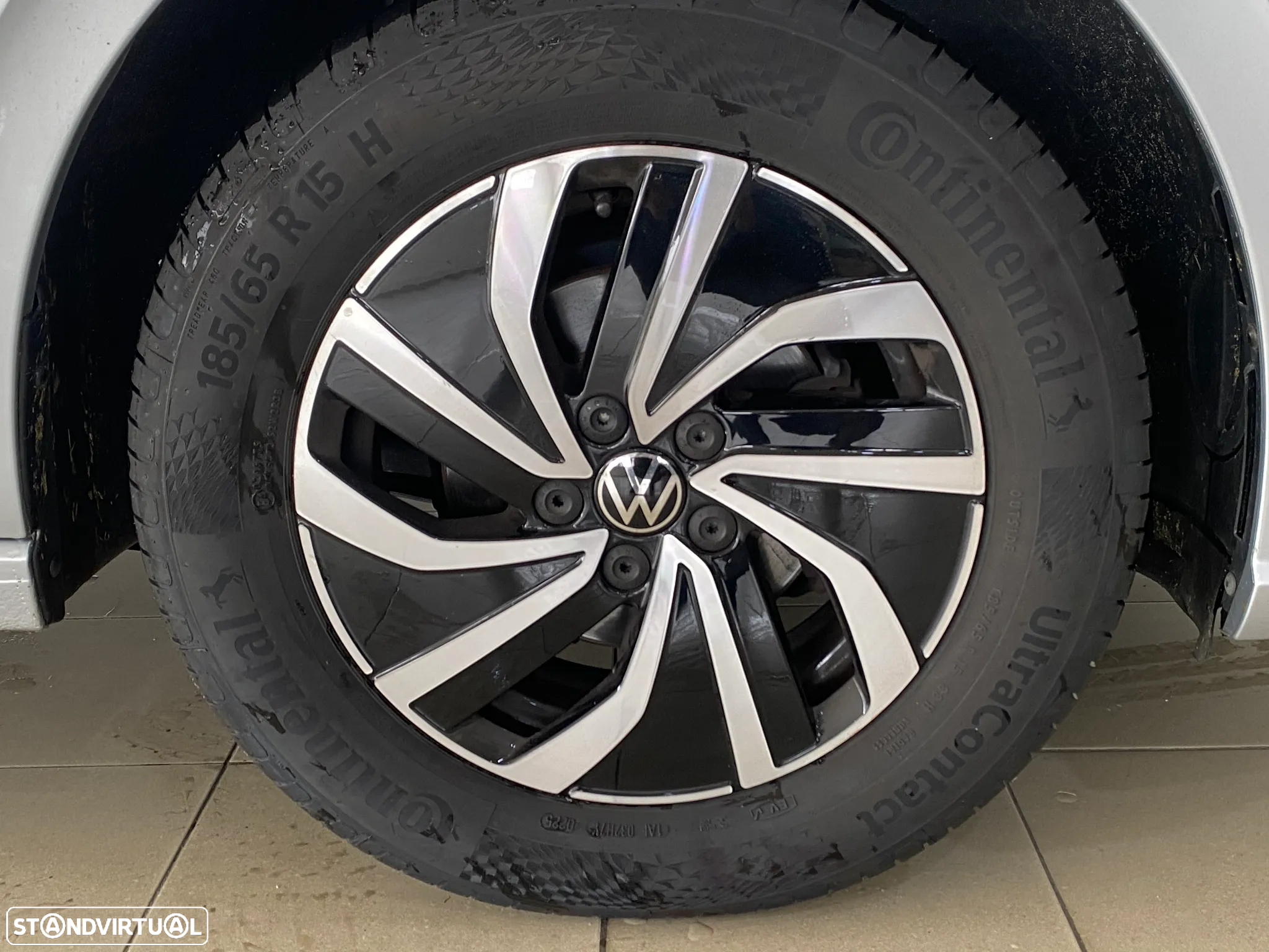 VW Polo 1.0 TSI Life DSG - 33