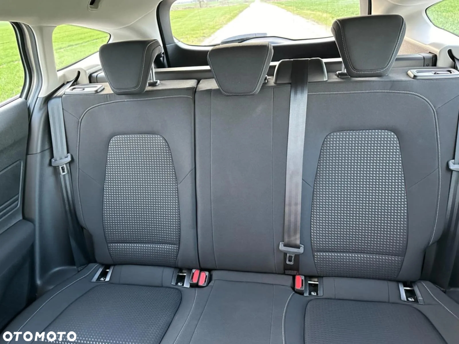 Ford Focus 1.5 EcoBlue Start-Stopp-System COOL&CONNECT - 19