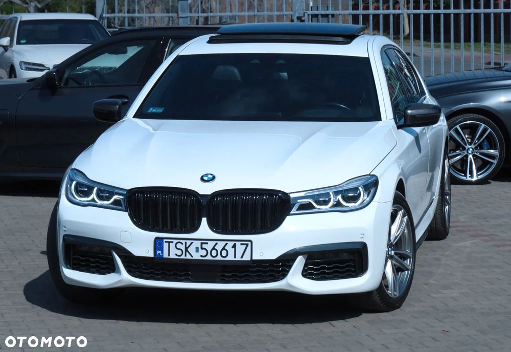 BMW Seria 7 750Li xDrive - 30