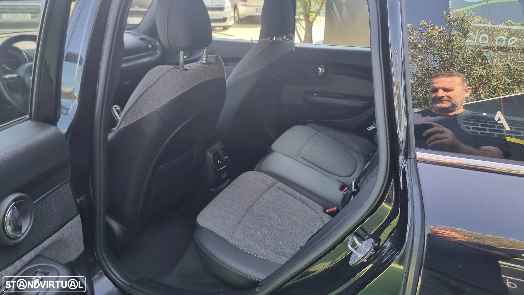 MINI Clubman One D Aut. Blackyard - 24