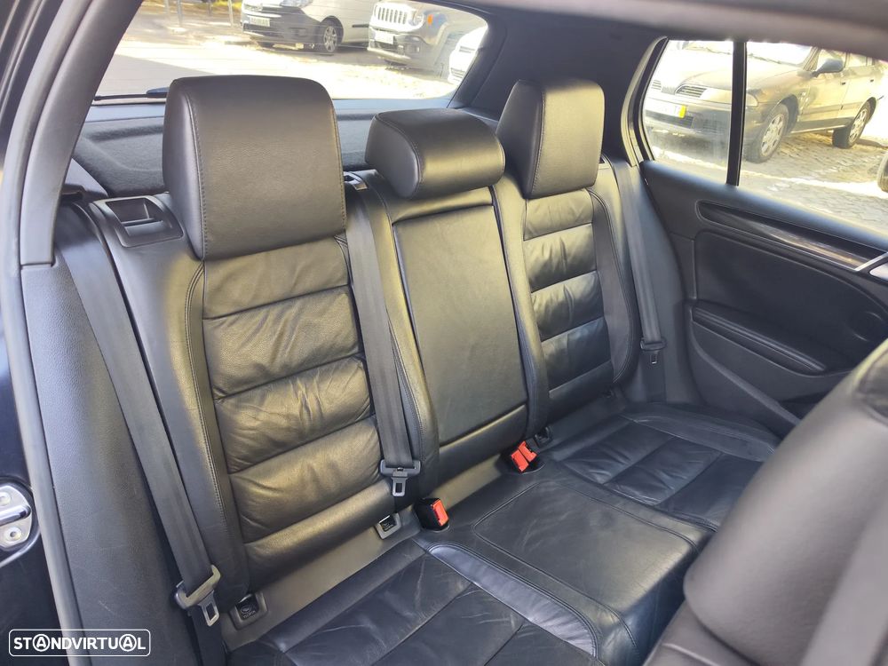 VW Golf 2.0 GTI DSG - 16