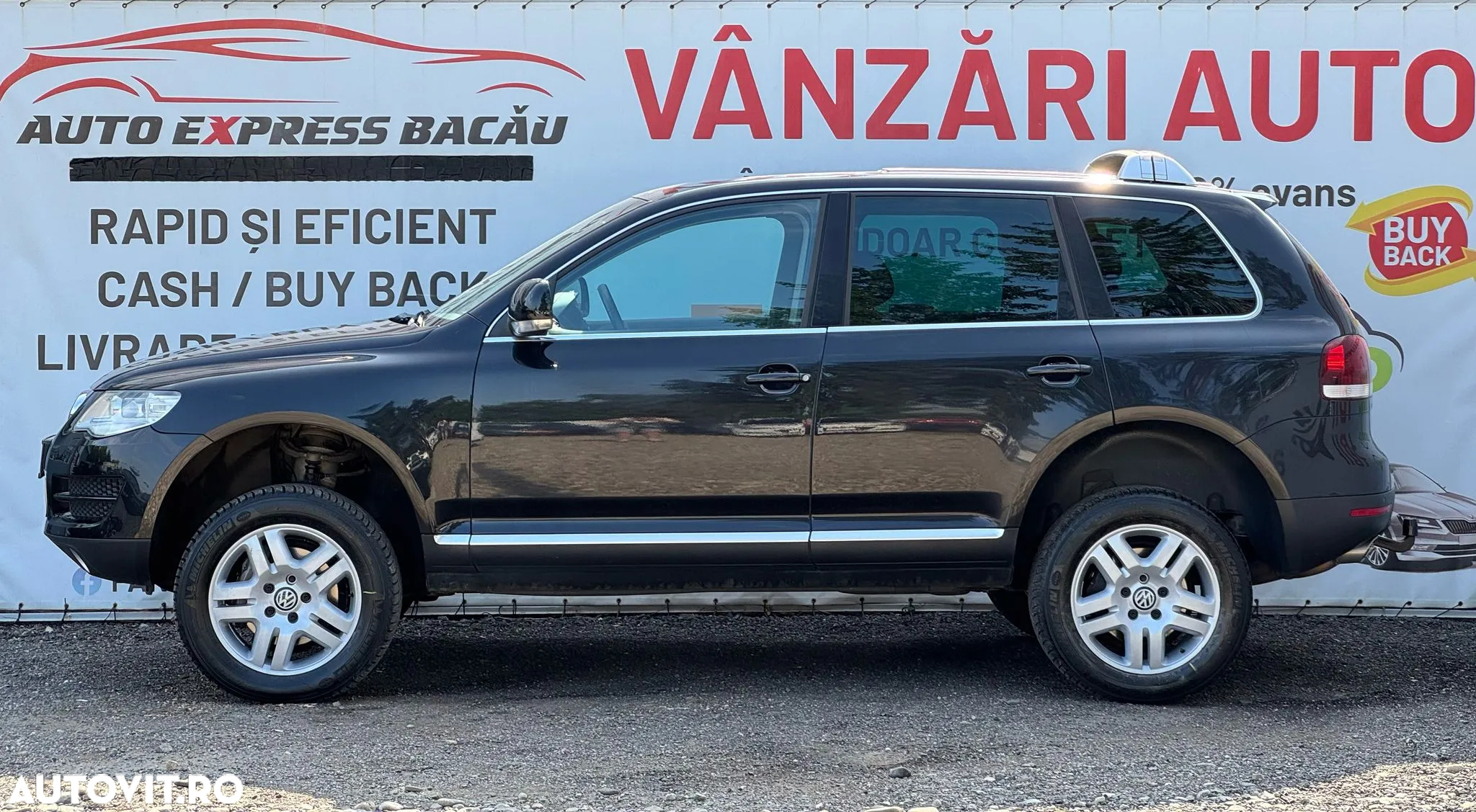 Volkswagen Touareg 3.0 V6 TDI DPF Automatik Individual - 19