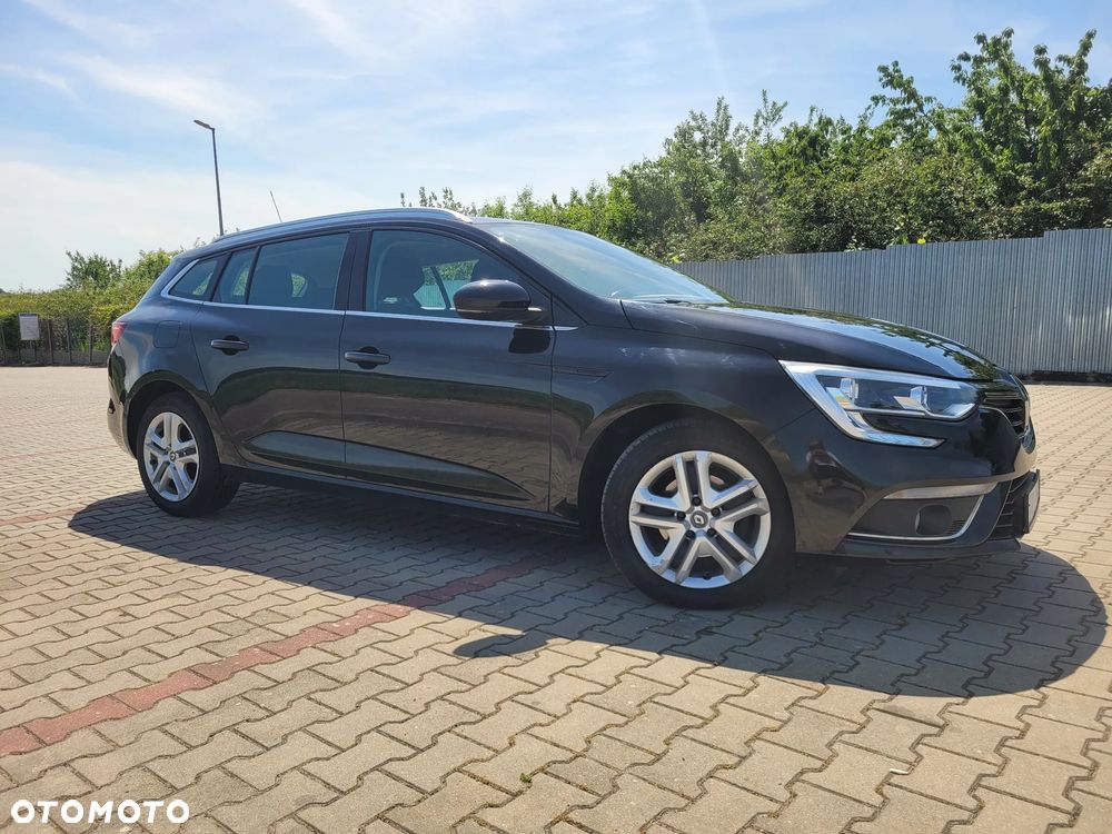 Renault Megane 1.5 dCi Bose - 10