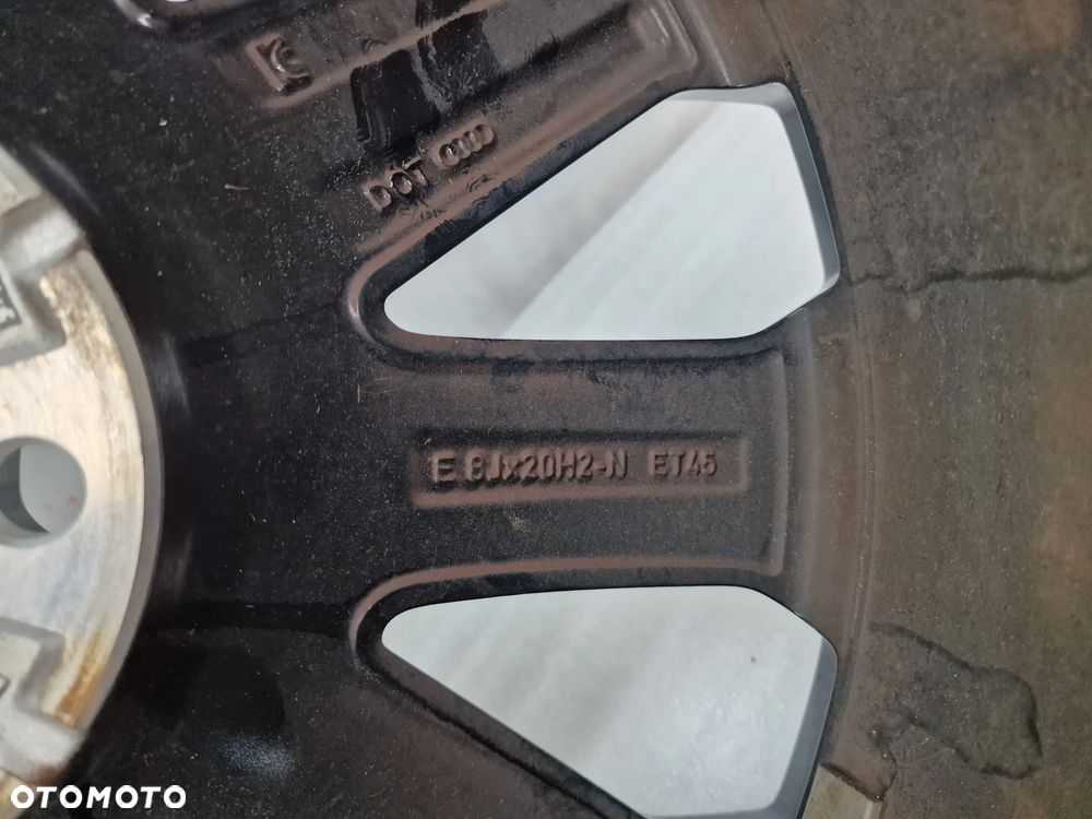 AUDI Q4 RS RSQ4 89A 8JX20H2 ET45 ET 45 FELGA ALUMINIOWA 20 CALI 20" POJEDYNCZA , NR 89A601025K / 89A601025 K , NR AUKCJI FELGA1 - 25