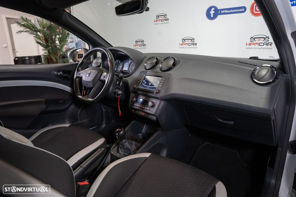 SEAT Ibiza SC 1.8 TSI Cupra - 23