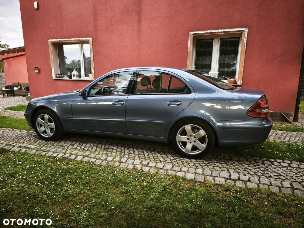 Mercedes-Benz Klasa E - 14