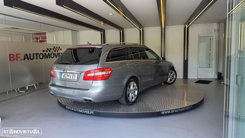 Mercedes-Benz E 250 CDi Avantgarde BlueEfficiency Auto. - 20