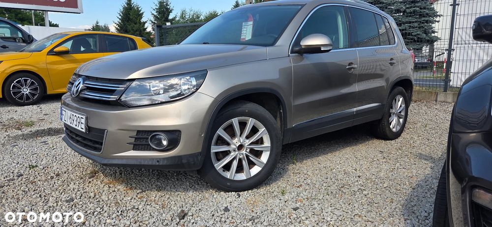 Volkswagen Tiguan 2.0 TDI DPF BlueMotion Technology Exclusive - 9