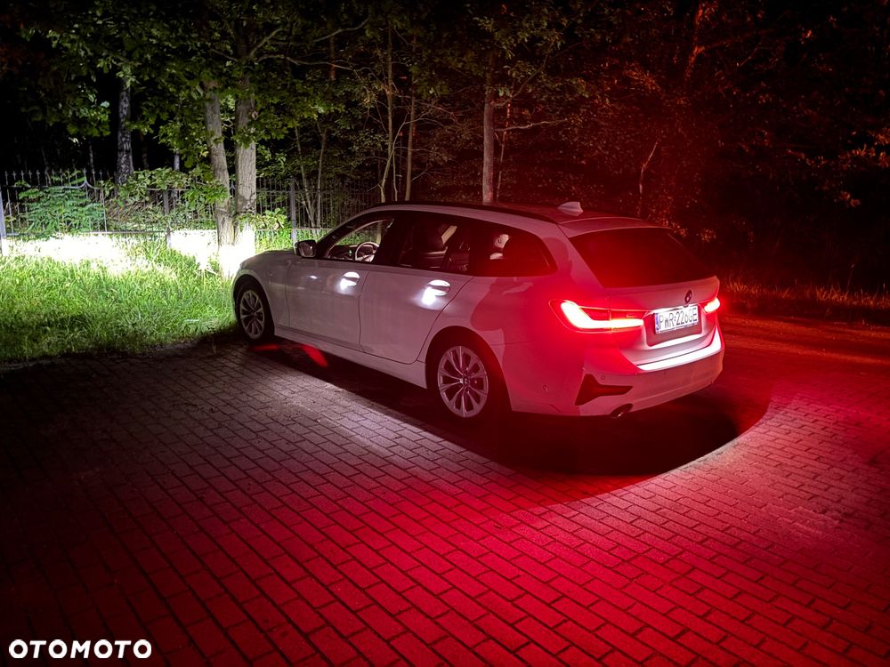 BMW Seria 3 320d Advantage sport - 21
