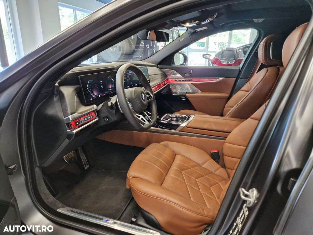 BMW Seria 7 740d xDrive MHEV - 9