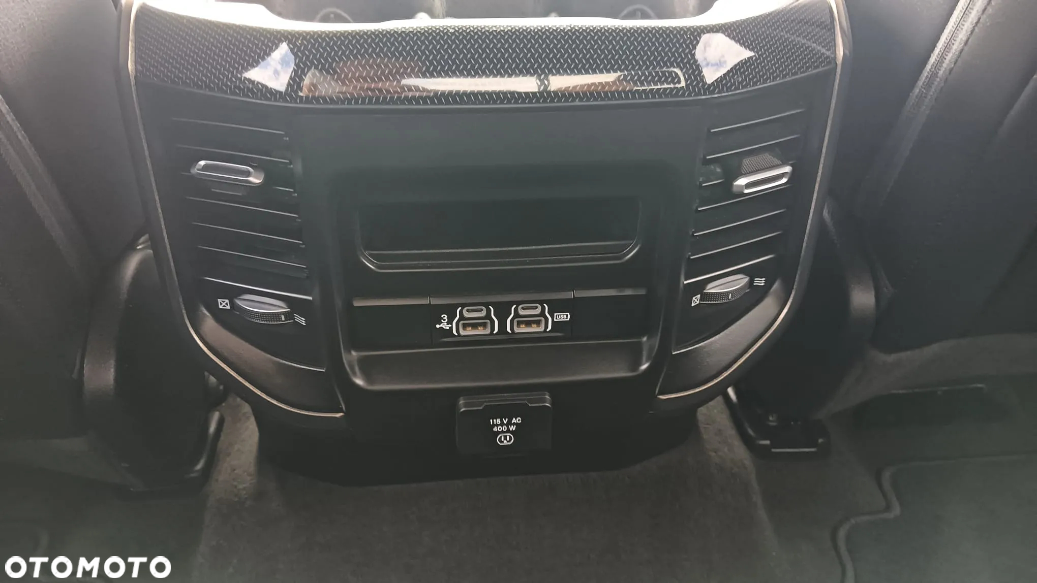 Dodge RAM 1500 5.7 4x4 - 31