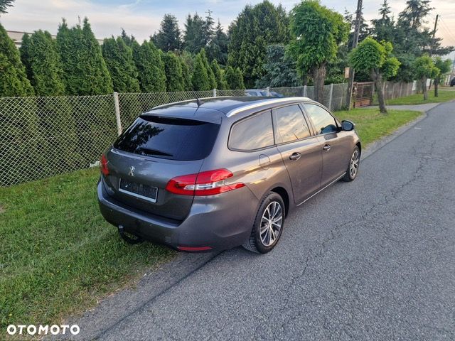 Peugeot 308 BlueHDi 120 Stop & Start Allure - 4