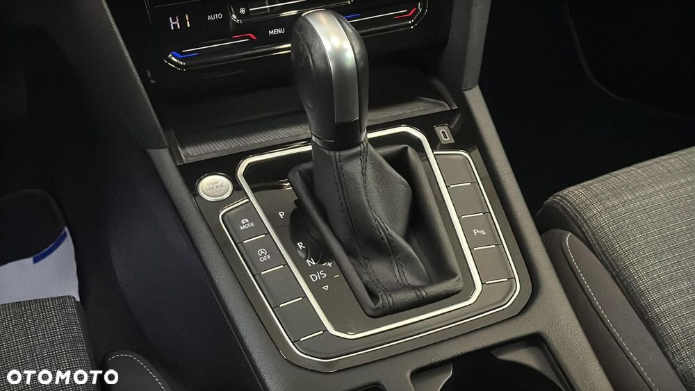 Volkswagen Passat 2.0 TDI EVO Business DSG - 17