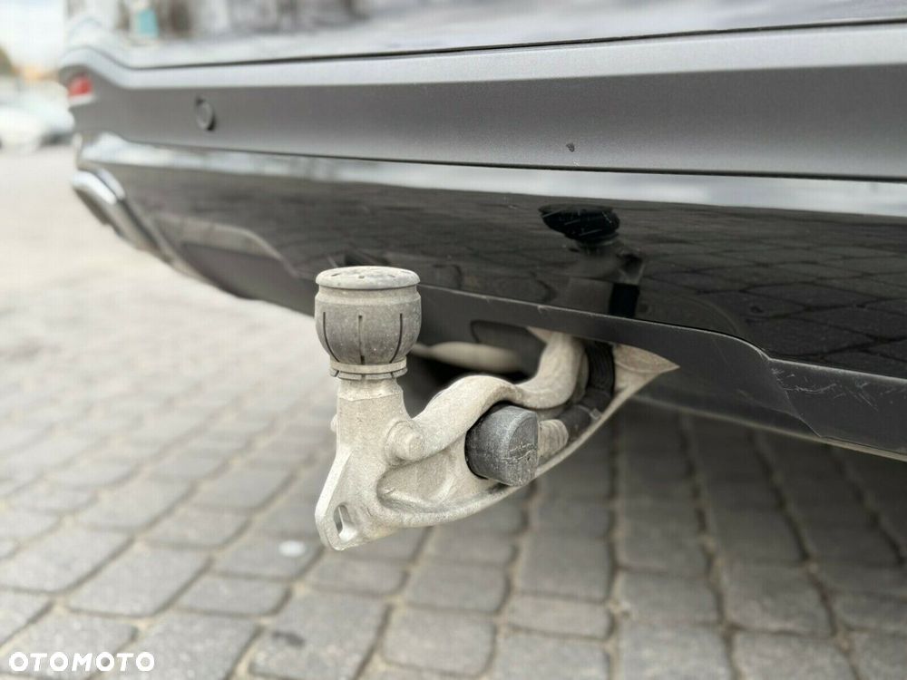 Mercedes-Benz GLE - 24