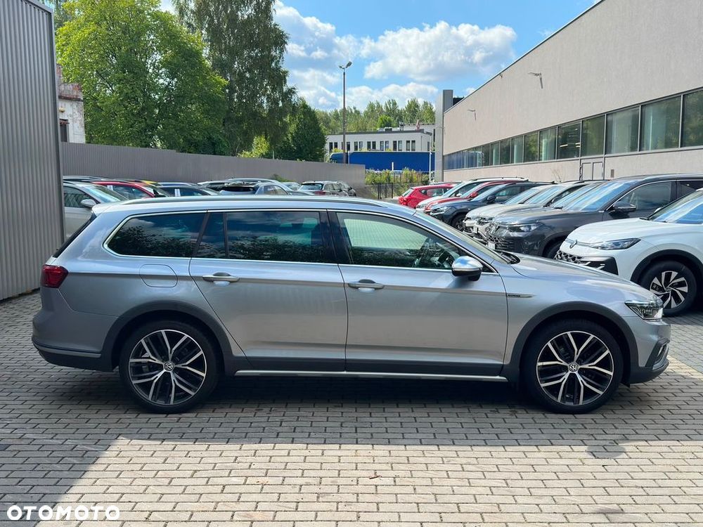Volkswagen Passat Alltrack 2.0 TDI 4Mot DSG - 8