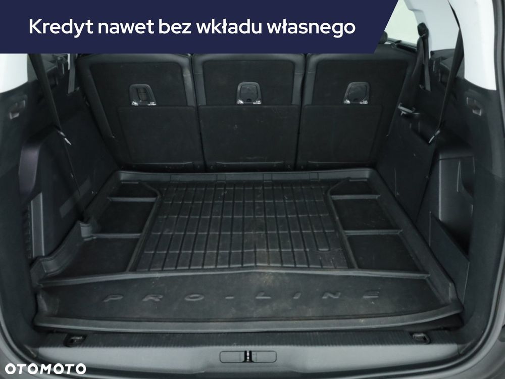 Peugeot 5008 - 11