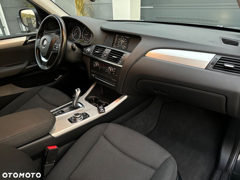 BMW X3 xDrive20d - 9