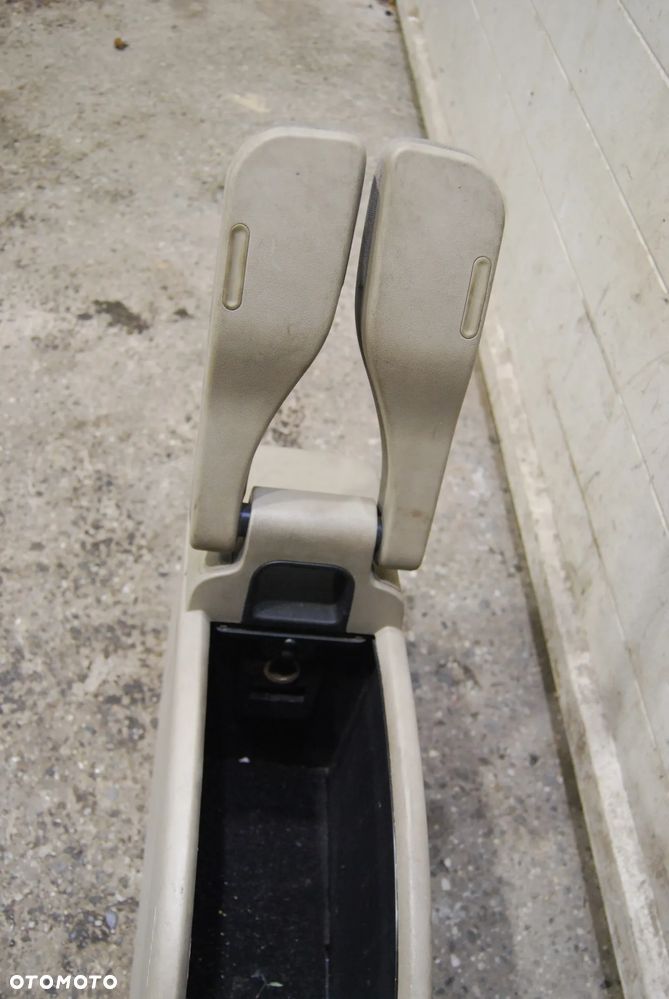 TUNEL ŚRODKOWY PODŁOKIETNIK RENAULT MEGANE SCENIC II - 4