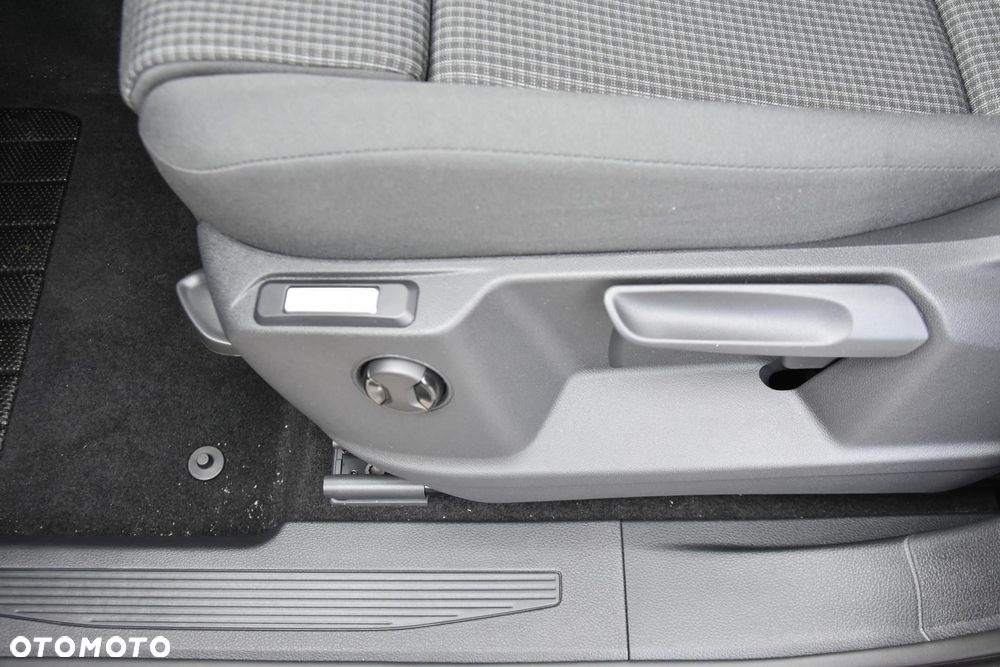 Volkswagen Caddy - 13