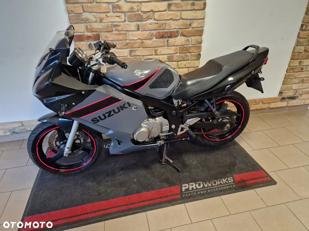 Suzuki GS - 7