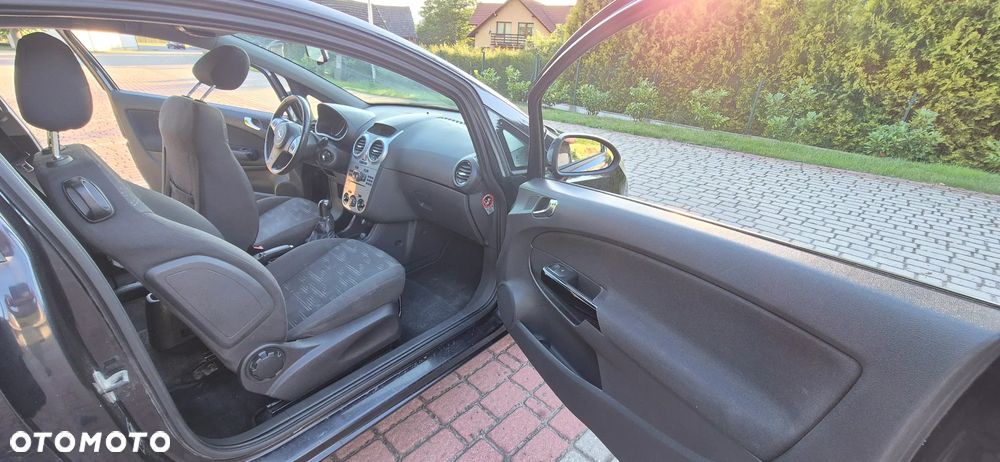 Opel Corsa 1.3 CDTI Enjoy EcoFLEX - 9