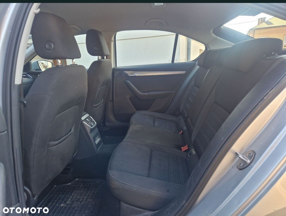 Skoda Octavia 1.4 TSI Active - 6