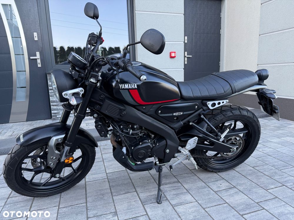Yamaha XSR - 1