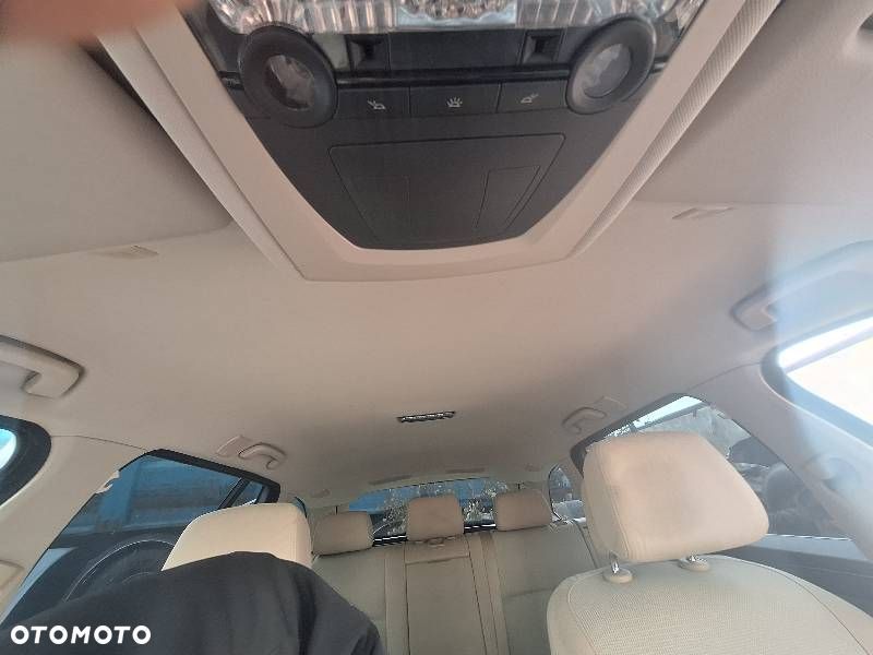 PODSUFITKA + OSŁONY KOMPLET KREMOWA BMW F11 10-13r - 1