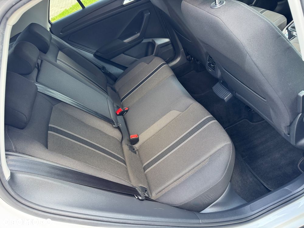 Volkswagen T-Roc 1.6 TDI SCR - 25