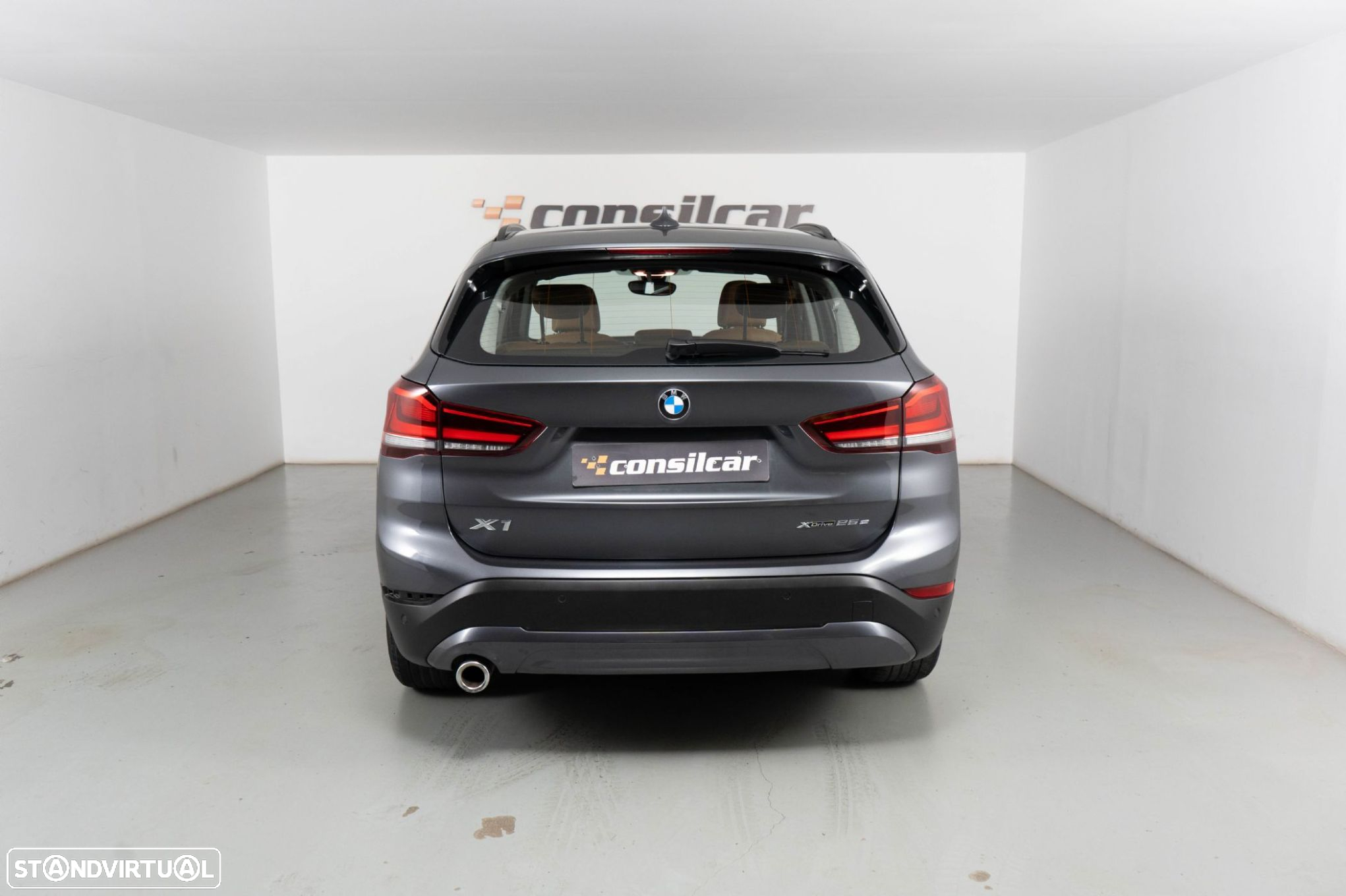 BMW X1 25 e xDrive Corporate Edition - 5