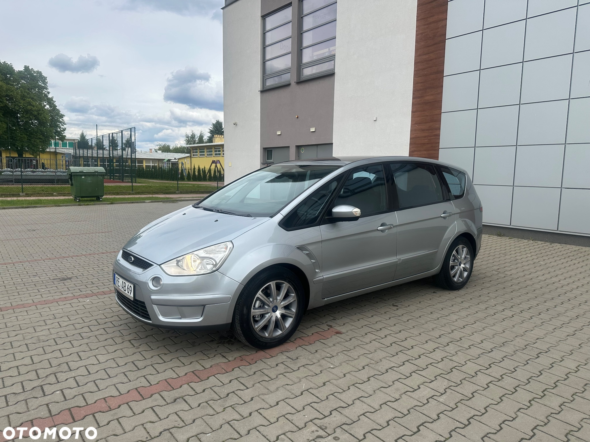 Ford S-Max 2.0 TDCi Ambiente - 35
