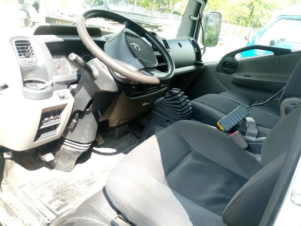 Nissan NT400 Cabstar - 4