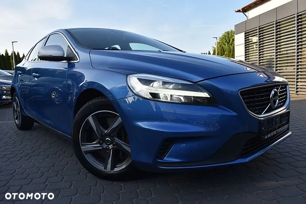 Volvo V40 D3 Drive-E R-Design Momentum
