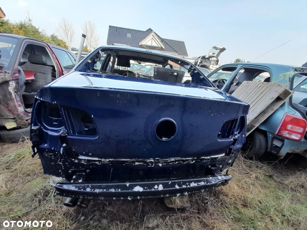 VW PASSAT B6 SEDAN KLAPA BAGAŻNIKA TYŁ