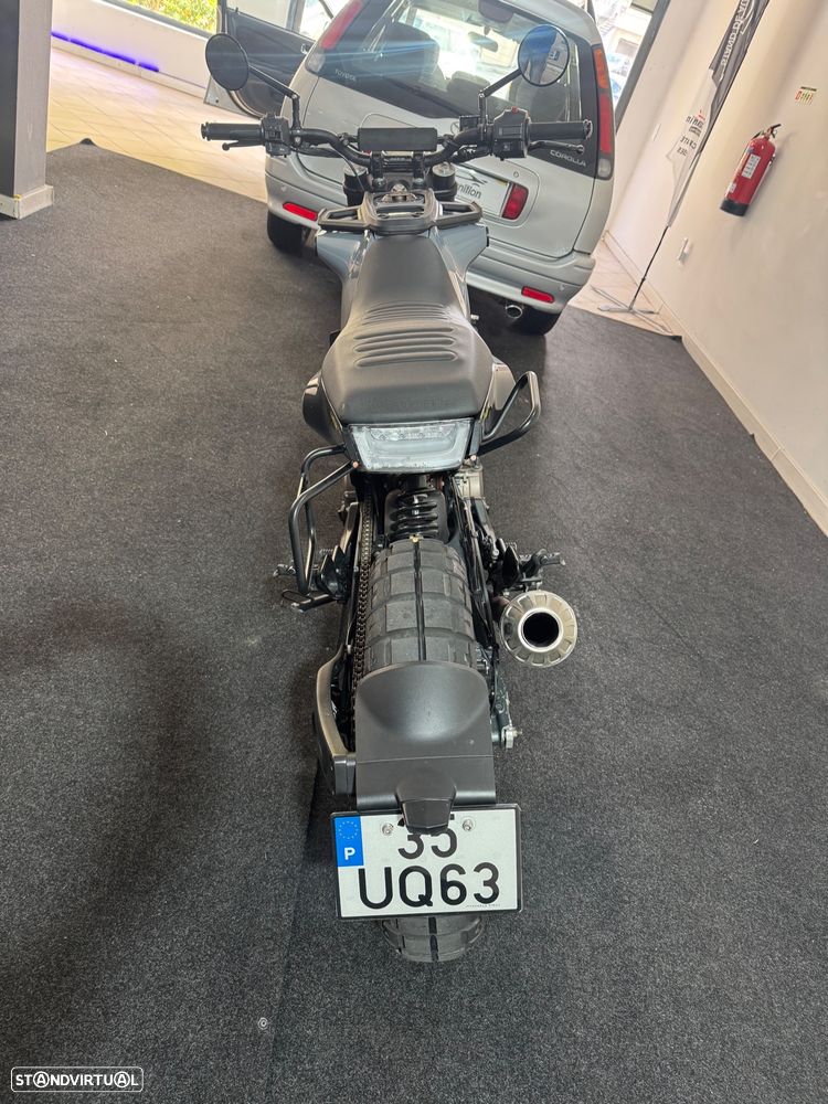 Husqvarna Vitpilen 401 - 10