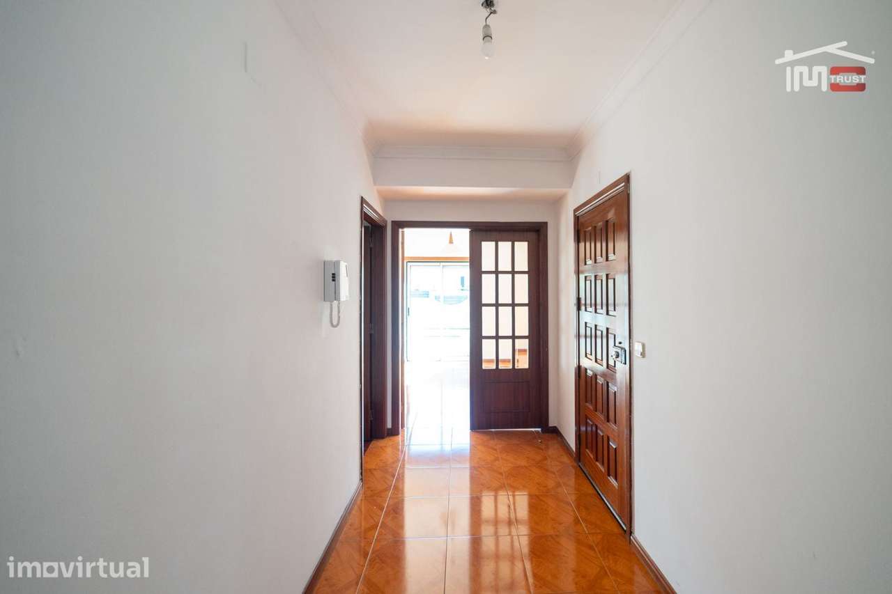 Apartamento T3 com sótão em Fátima - Grande imagem: 5/9