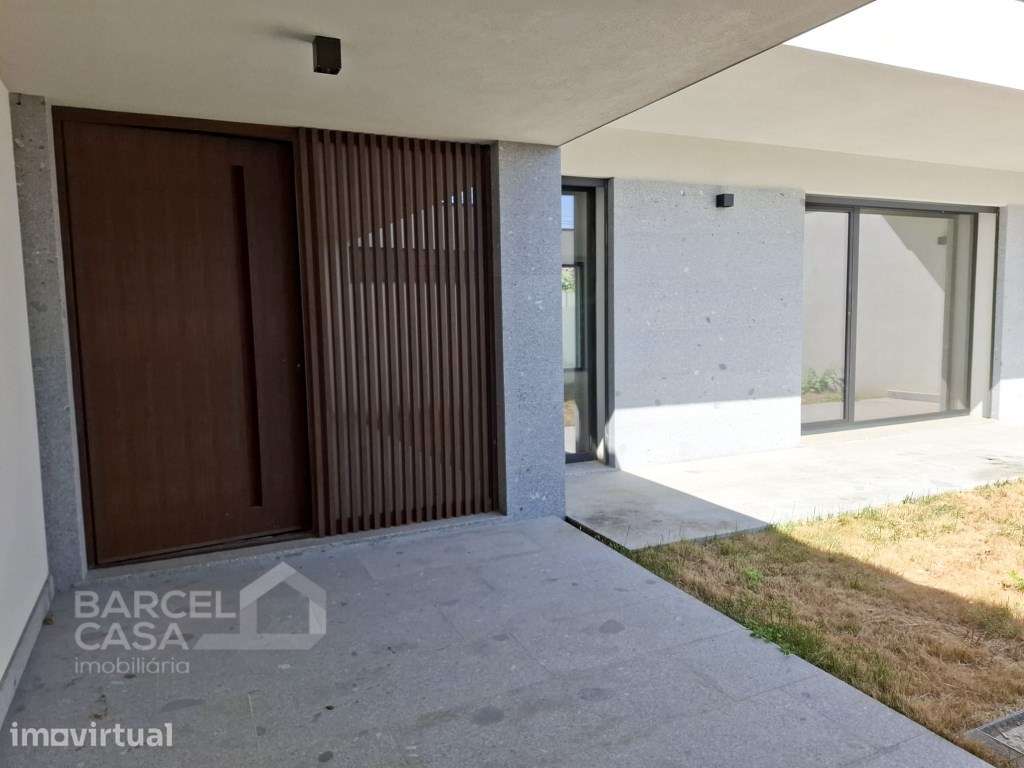 Moradia de Gaveto T3 Nova - O Seu Novo Refúgio às Portas de Barcelos - Grande imagem: 2/31