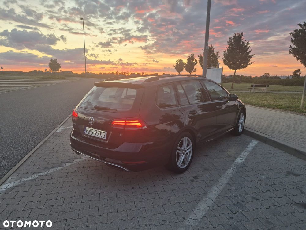 Volkswagen Golf 1.4 TSI BMT Comfortline - 13