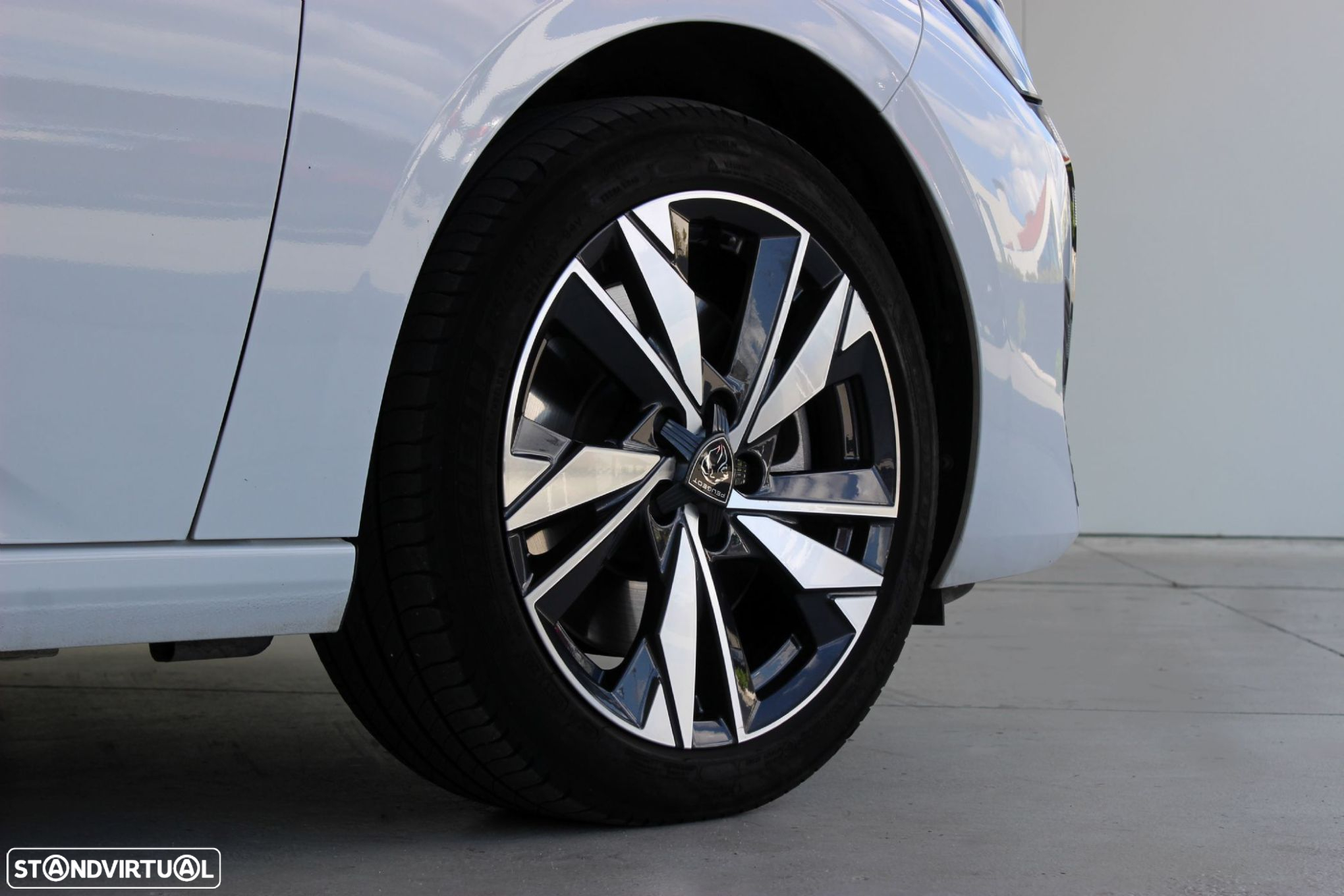Peugeot 308 SW 1.6 Hybrid Active Pack e-EAT8 - 12