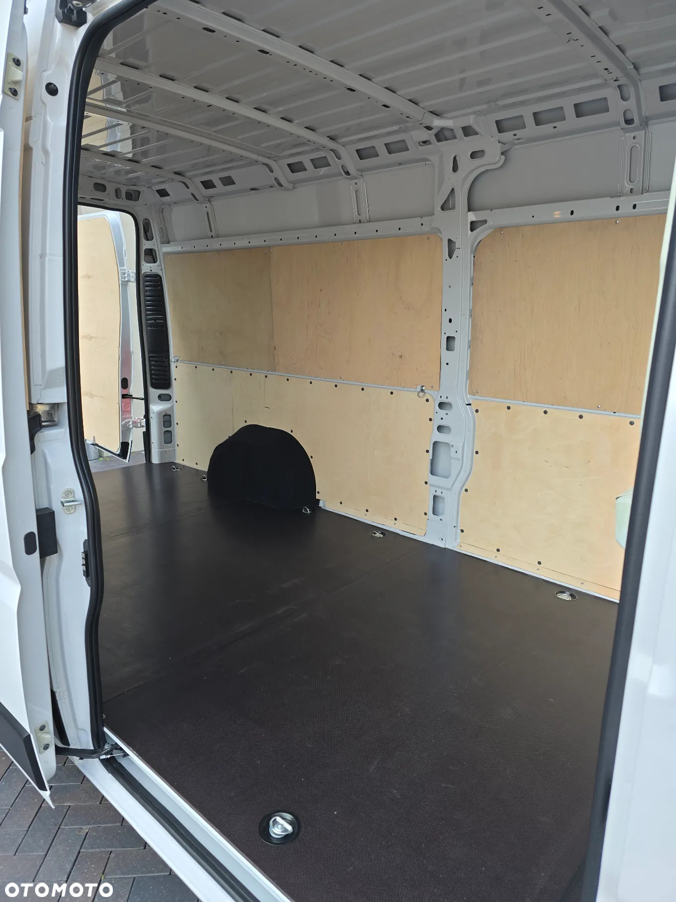 Fiat DUCATO L4H2 MAXI 1258Kg Ładownośc 54 Tyś km SALON PL SERWIS DO OSTATNIEGO Km SILNIK 2,3 IVECO 140KM Tempomat Klima Elektryka Zabudowa Paki - 18