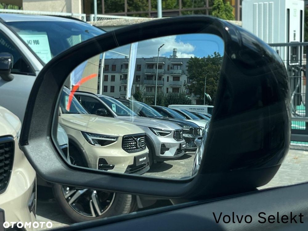 Volvo XC 40 - 30