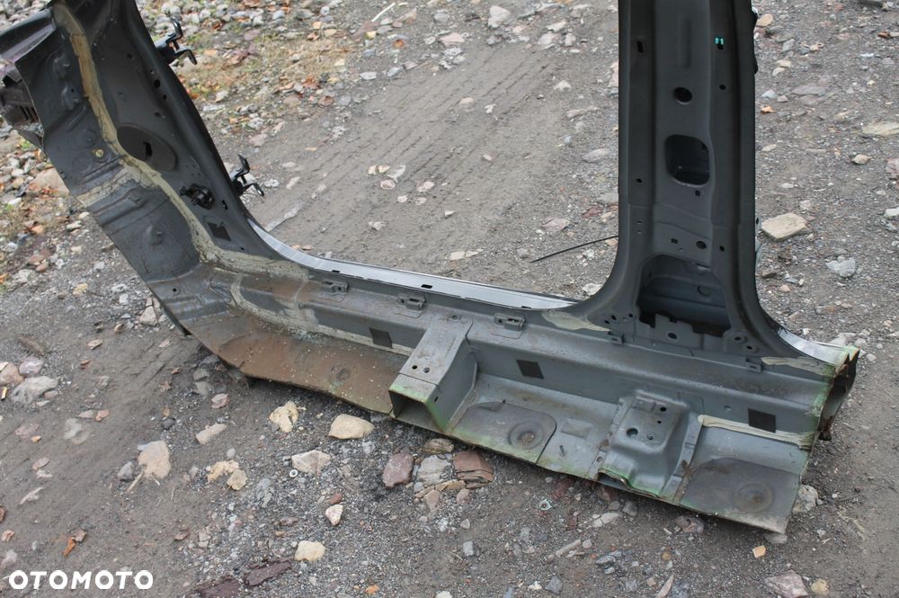 próg prawy słupek drzwi zawiasy ćwiartka prawa kia ceed iii gt line 18- - 8