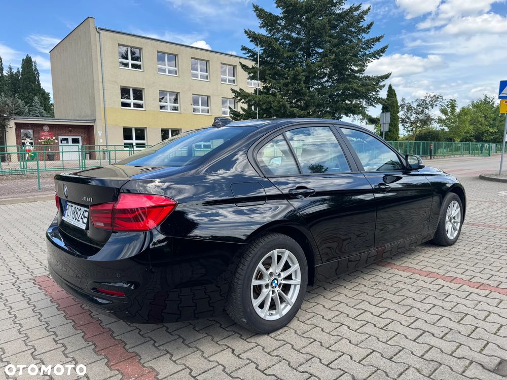 BMW Seria 3 318i GPF Luxury Line - 8