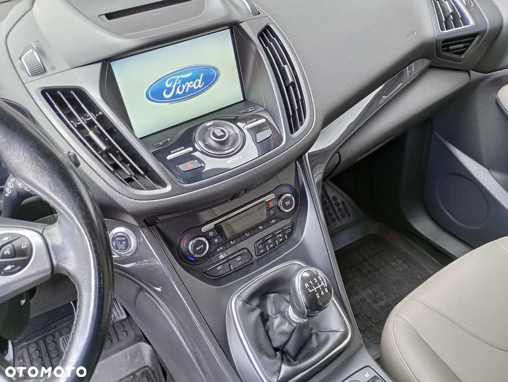 Ford Kuga 2.0 TDCi 4WD Titanium - 20