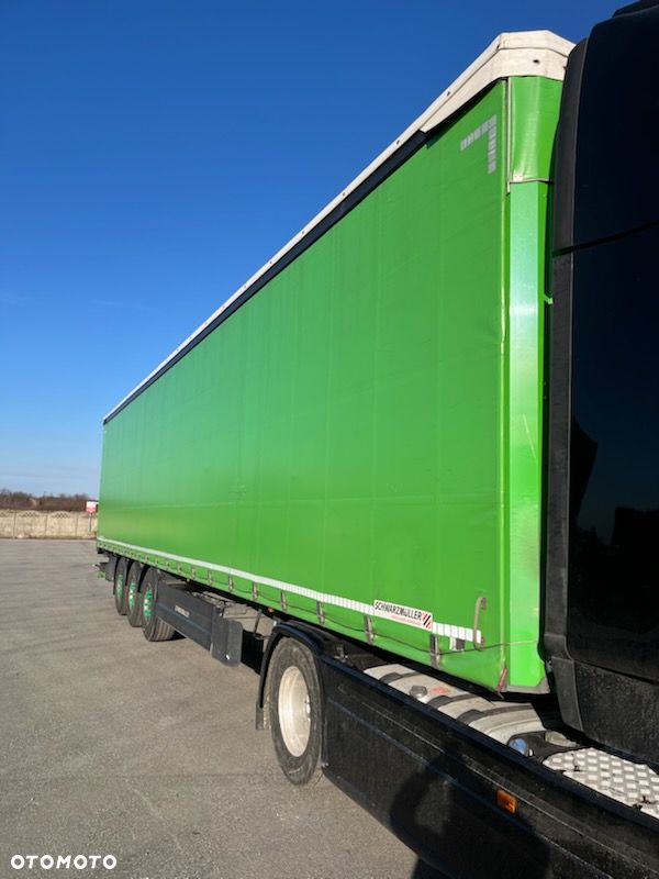 Schwarzmuller S1 - 4