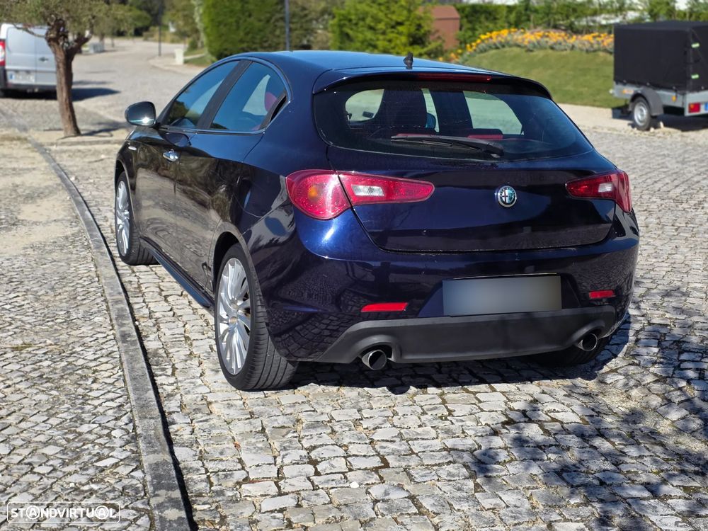 Alfa Romeo Giulietta 2.0 JTDM Progression - 4