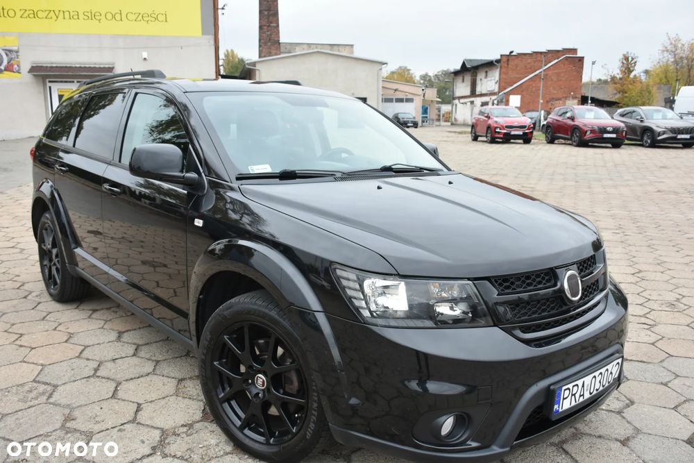 Fiat Freemont 2.0 Multijet 16V DPF Automatik Allrad Black Code - 3