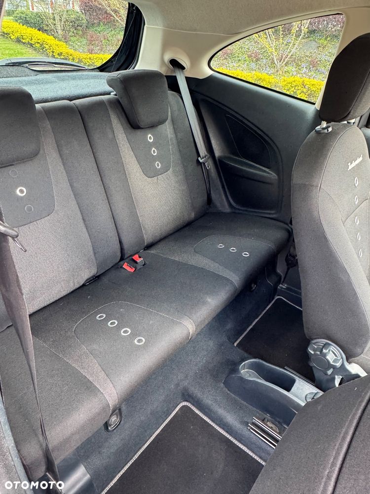 Ford KA 1.2 Start-Stopp-System Champions Edition - 12