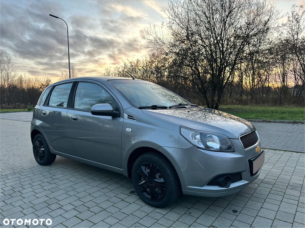 Chevrolet Aveo 1.2 - 3