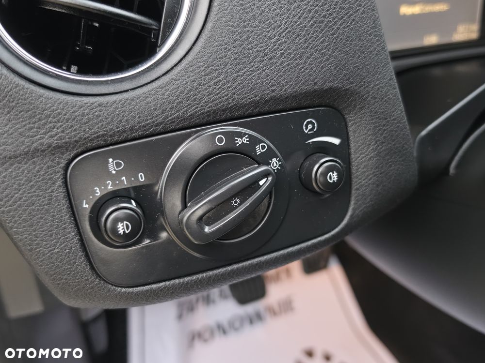 Ford Mondeo 2.0 Viva Titanium - 28